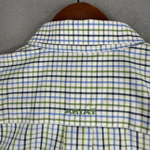 Ariat Shirt Wrinkle Freee Mens Large Short Sleeve Button Down Rodeo Outdoor - Picture 11 of 11